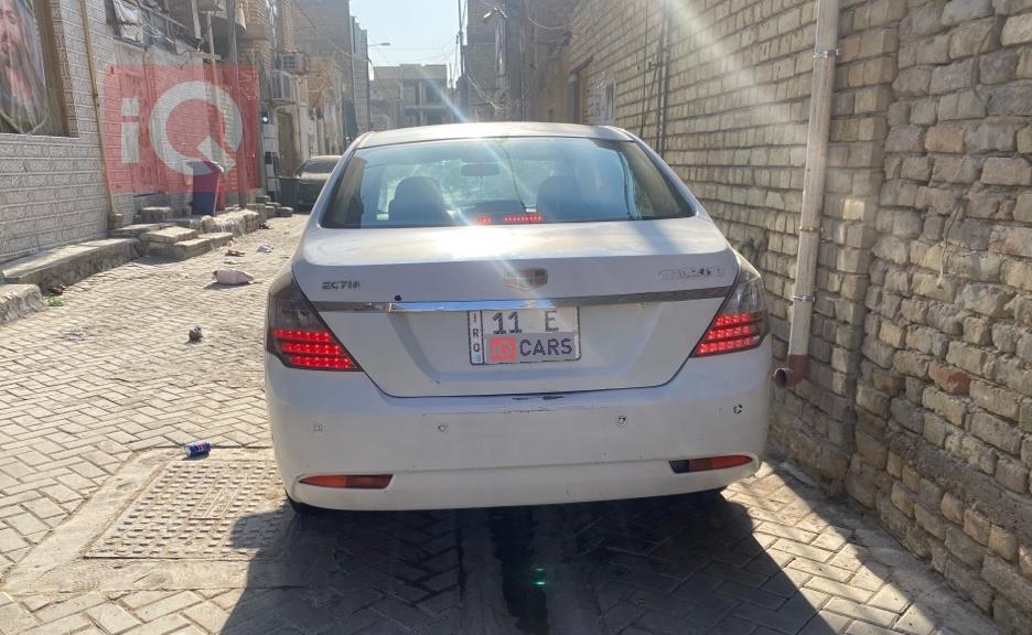 جیلی ئێم گراند EC7